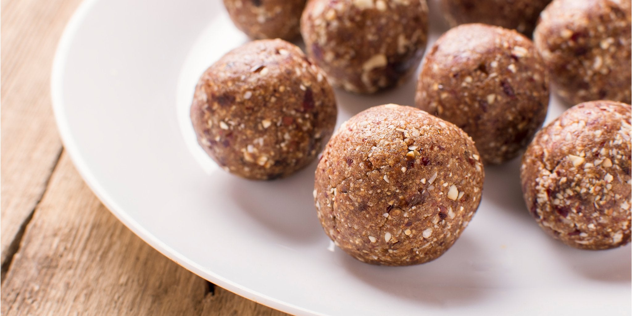 Chocolate Peanut Butter Bliss Balls SLIMTOX